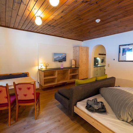 Apartpension Barenwirt ロイタシュ エクステリア 写真