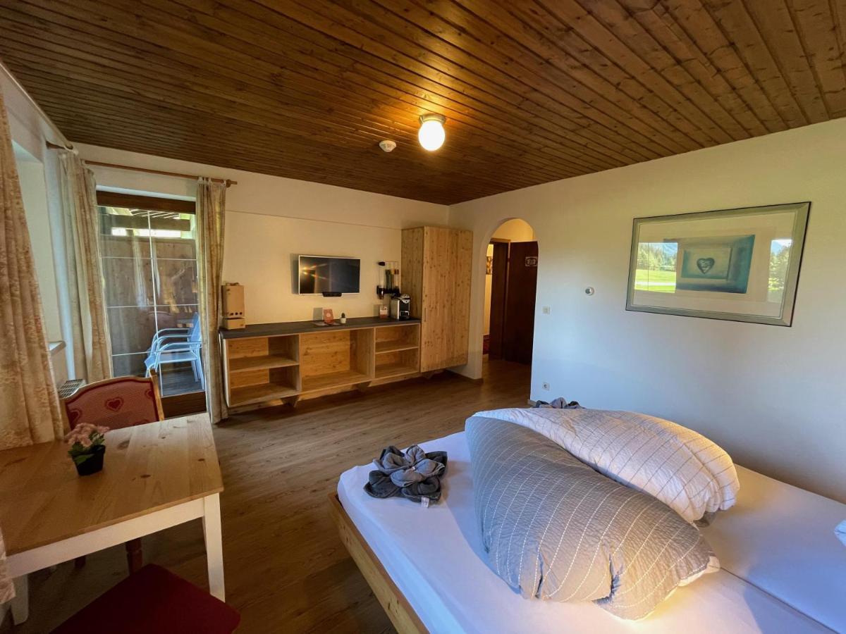 Apartpension Barenwirt ロイタシュ エクステリア 写真
