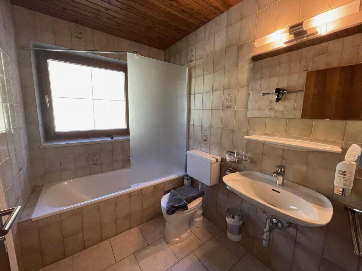 Apartpension Barenwirt ロイタシュ エクステリア 写真